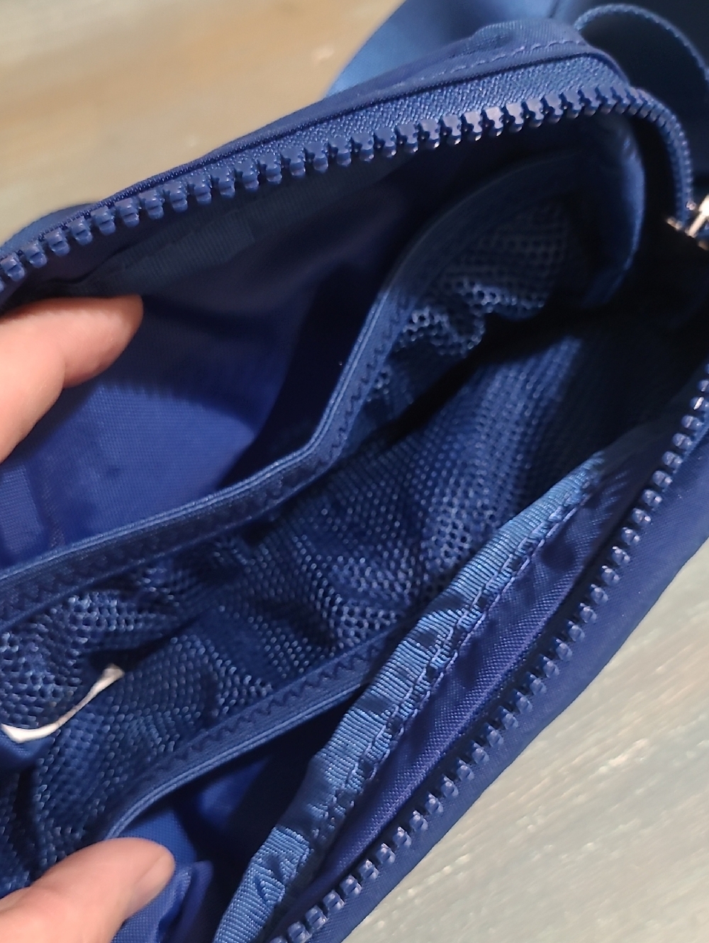 Nike Fanny Pack - Picture 3 of 4